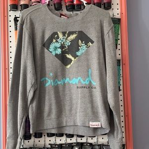 Gray Diamond Supply Co. floral crew neck